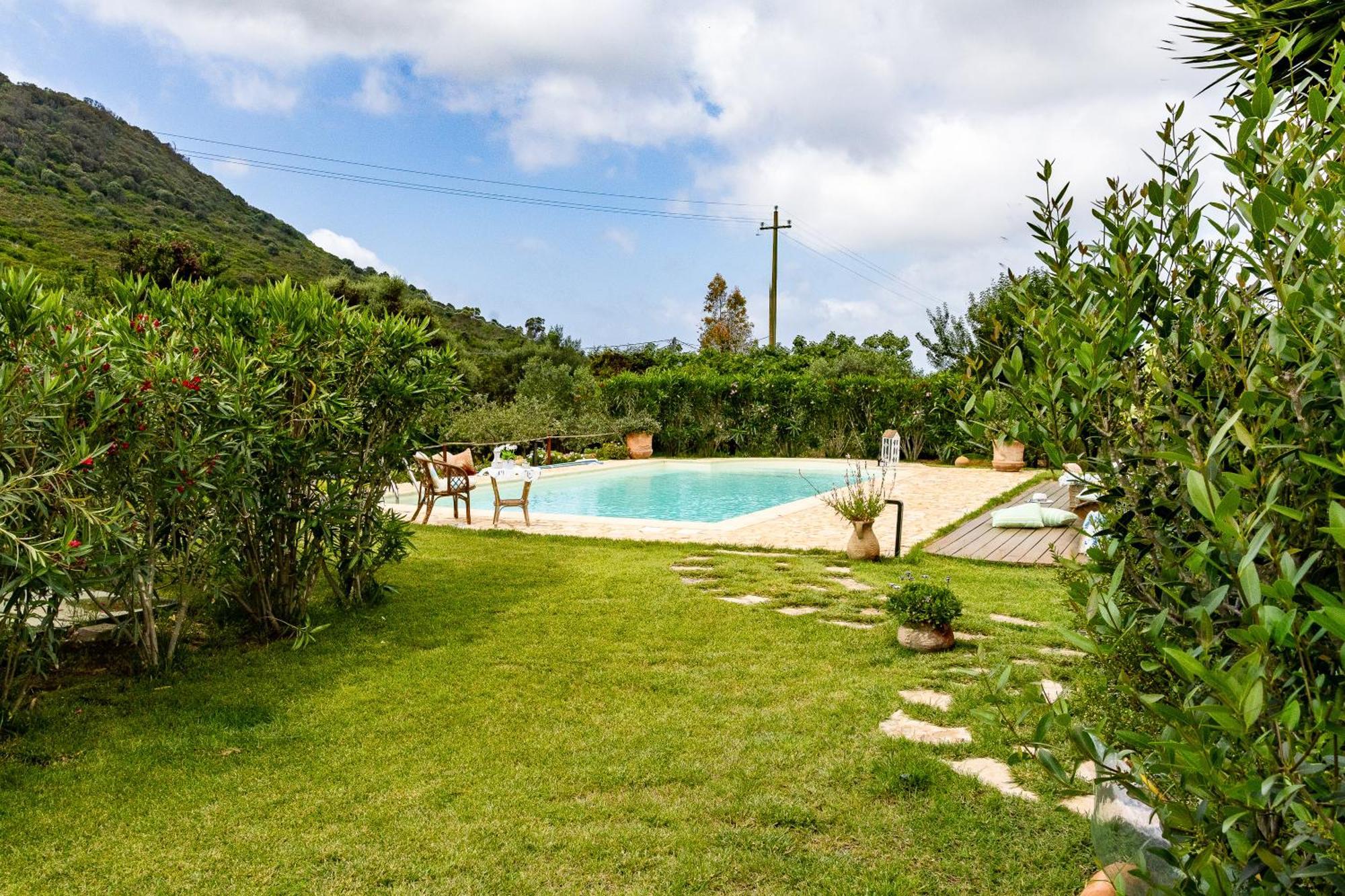 Villa Saige , Piscina Con Idromassaggio Алгеро Екстериор снимка